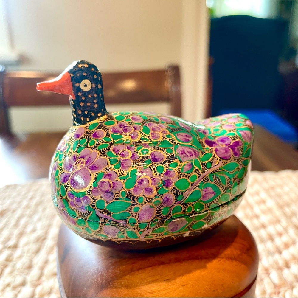 Kashmiri Duck Papier Mache Box Vintage Hand Made Hand Painted Sudha